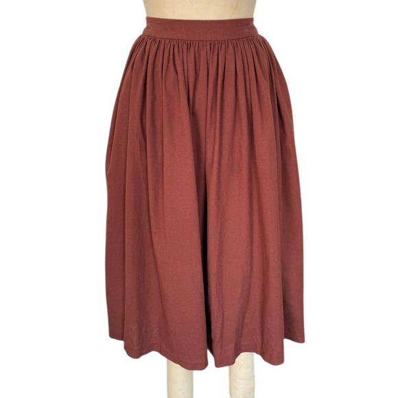 Hearts and Found Pleated Midi Skirt Womens Small Rust Color...
